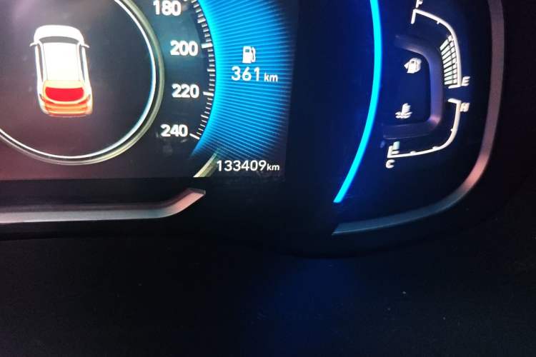 Used Hyundai Tucson 2020 280TGDi Two-Wheel-Drive GLS Fashion Edition China VI Standard Odometer Close Up
