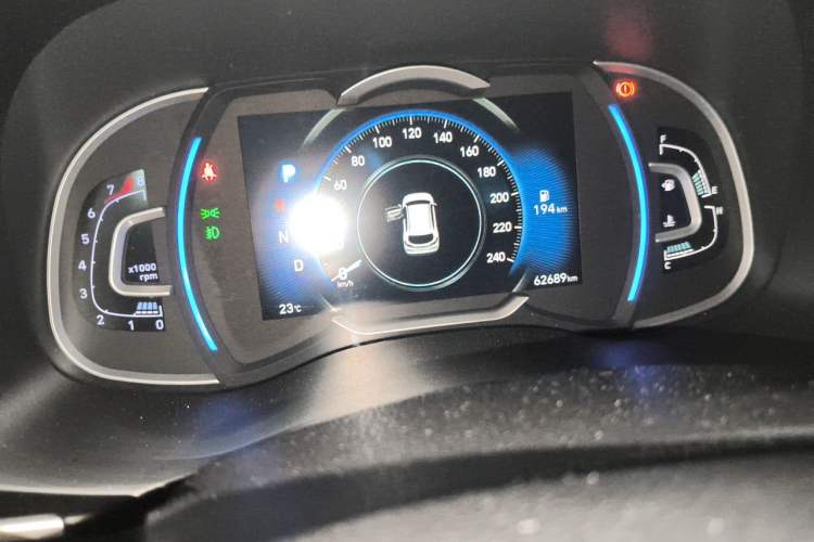 Used Hyundai Tucson 2020 280TGDi Two-Wheel-Drive GLS Fashion Edition China VI Standard Odometer Close Up
