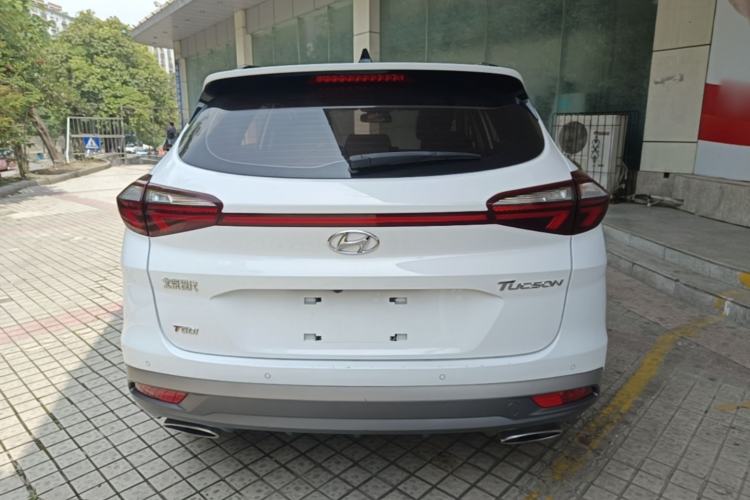 Used Hyundai Tucson 2020 280TGDi Two-Wheel-Drive GLS Fashion Edition China VI Standard Rear