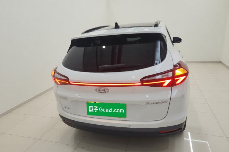 Used Hyundai Tucson 2020 280TGDi Two-Wheel-Drive GLS Fashion Edition China VI Standard Rear