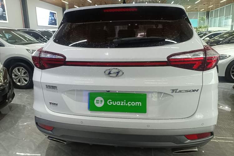 Used Hyundai Tucson 2020 280TGDi Two-Wheel-Drive GLS Fashion Edition China VI Standard Rear