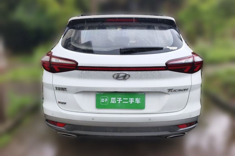 Used Hyundai Tucson 2020 280TGDi Dual-Clutch Two-Wheel Drive Fashion Edition China V Standard Rear