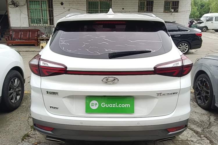 Used Hyundai Tucson 2020 280TGDi Two-Wheel-Drive GLS Smart Connectivity Version China VI Standard Rear