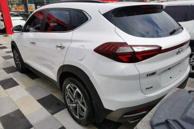 Used Hyundai Tucson 2020 280TGDi Two-Wheel-Drive GLS Fashion Edition China VI Standard Rear Left 45 Deg