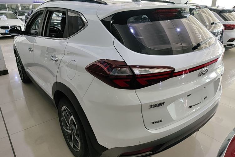 Used Hyundai Tucson 2020 280TGDi Two-Wheel-Drive GLS Fashion Edition China VI Standard Rear Left 45 Deg