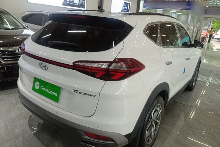 Used Hyundai Tucson 2020 280TGDi Two-Wheel-Drive GLS Fashion Edition China VI Standard Rear Right 45 Deg