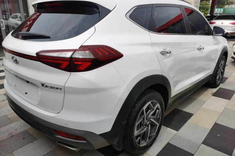 Used Hyundai Tucson 2020 280TGDi Two-Wheel-Drive GLS Fashion Edition China VI Standard Rear Right 45 Deg