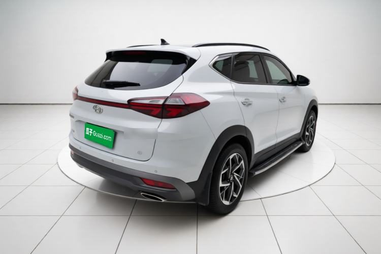 Used Hyundai Tucson 2020 280TGDi Two-Wheel-Drive GLS Fashion Edition China VI Standard Rear Right 45 Deg