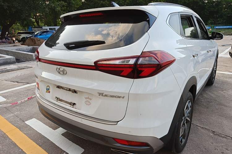 Used Hyundai Tucson 2020 280 TGDi Two-Wheel-Drive DLX Smart Enjoyment Version China VI Standard Rear Right 45 Deg