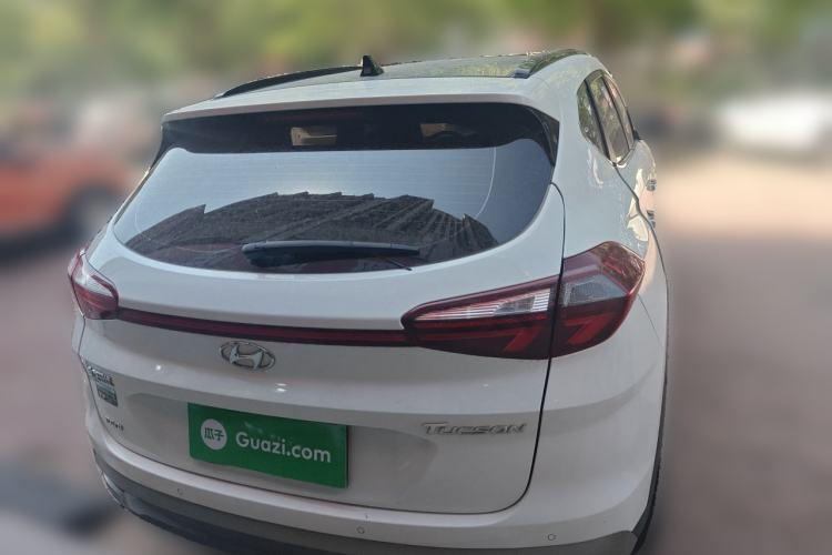 Used Hyundai Tucson 2020 280TGDi Two-Wheel-Drive GLS Fashion Edition China VI Standard Rear