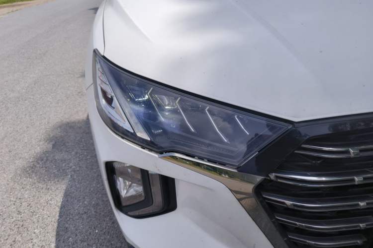 Used Hyundai Tucson 2020 280TGDi Two-Wheel-Drive GLS Fashion Edition China VI Standard Right Front Headlight