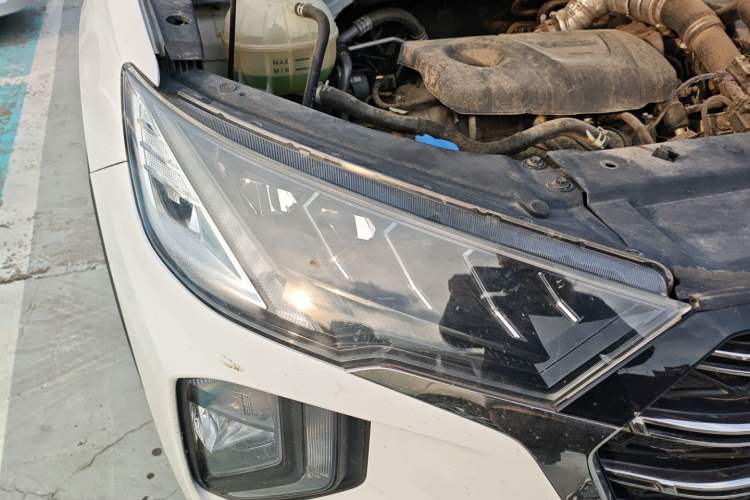 Used Hyundai Tucson 2020 280TGDi Two-Wheel-Drive GLS Fashion Edition China VI Standard Right Front Headlight