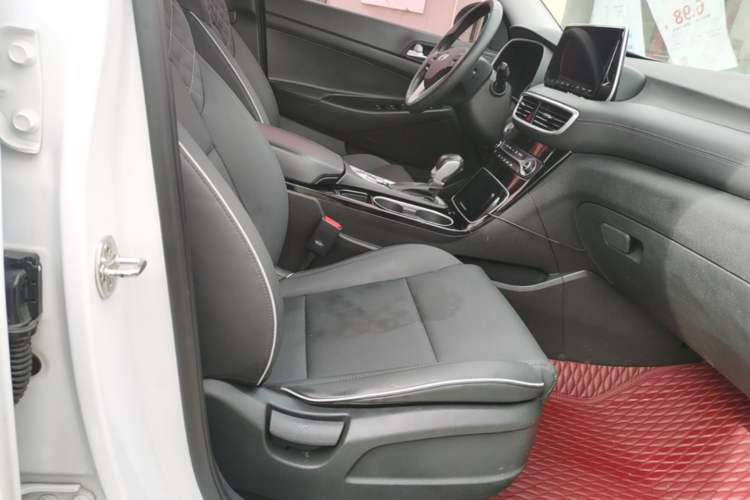 Used Hyundai Tucson 2020 280TGDi Two-Wheel-Drive GLS Fashion Edition China VI Standard Right Front Seat