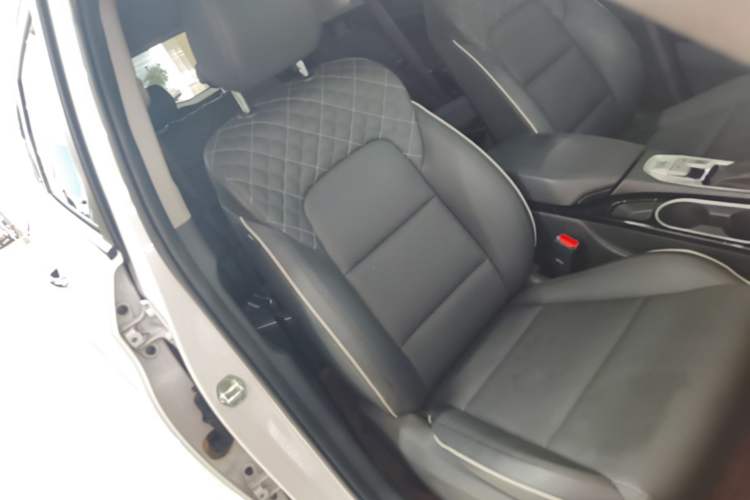 Used Hyundai Tucson 2020 280TGDi Two-Wheel-Drive GLS Smart Connectivity Version China VI Standard Right Front Seat