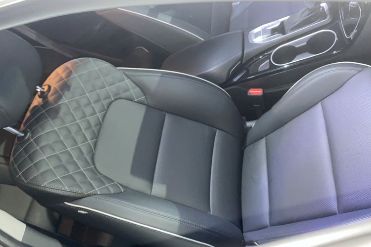 Used Hyundai Tucson 2020 280TGDi Two-Wheel-Drive GLS Smart Connectivity Version China VI Standard Right Front Seat