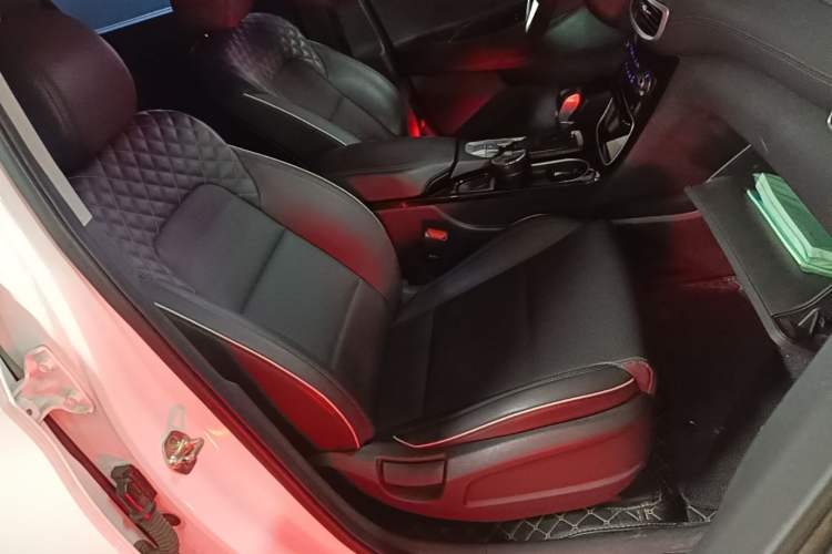Used Hyundai Tucson 2020 280TGDi Two-Wheel-Drive GLS Fashion Edition China VI Standard Right Front Seat
