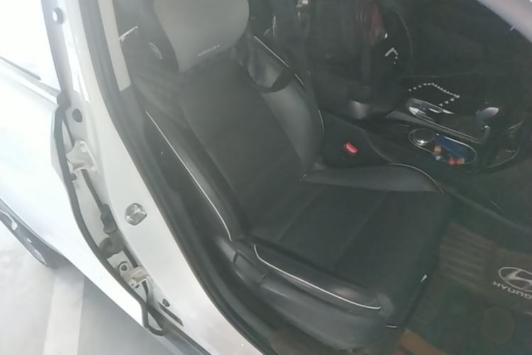 Used Hyundai Tucson 2020 280TGDi Two-Wheel-Drive GLS Fashion Edition China VI Standard Right Front Seat