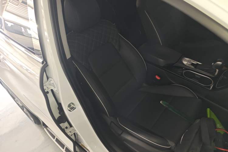 Used Hyundai Tucson 2020 280TGDi Two-Wheel-Drive GLS Fashion Edition China VI Standard Right Front Seat