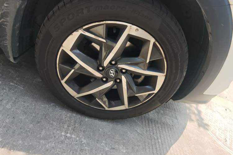 Used Hyundai Tucson 2020 280TGDi Two-Wheel-Drive GLS Fashion Edition China VI Standard Right Front Wheel Hub
