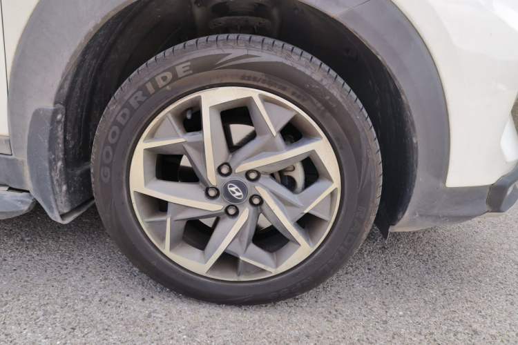 Used Hyundai Tucson 2020 280TGDi Two-Wheel-Drive GLS Fashion Edition China VI Standard Right Front Wheel Hub