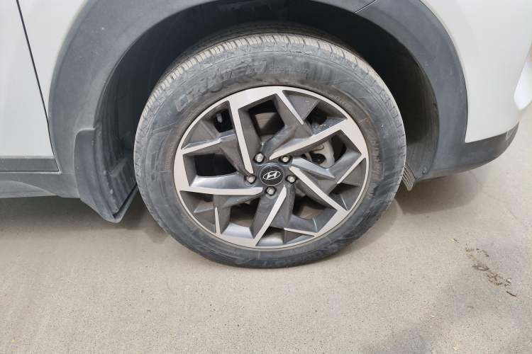 Used Hyundai Tucson 2020 280TGDi Two-Wheel-Drive GLS Smart Connectivity Version China VI Standard Right Front Wheel Hub