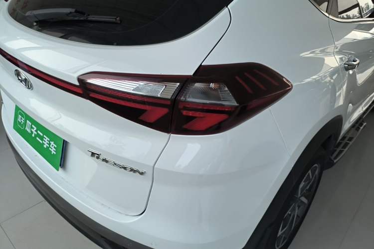 Used Hyundai Tucson 2020 280TGDi Two-Wheel-Drive GLS Fashion Edition China VI Standard Right Rear Taillight