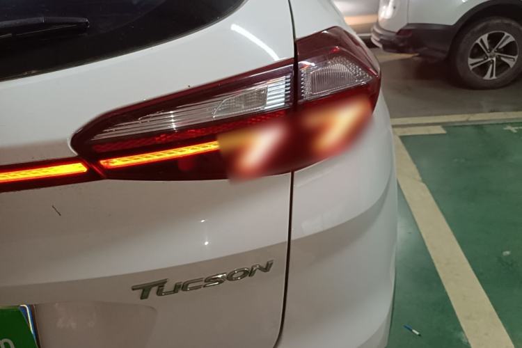 Used Hyundai Tucson 2020 280TGDi Two-Wheel-Drive GLS Fashion Edition China VI Standard Right Rear Taillight
