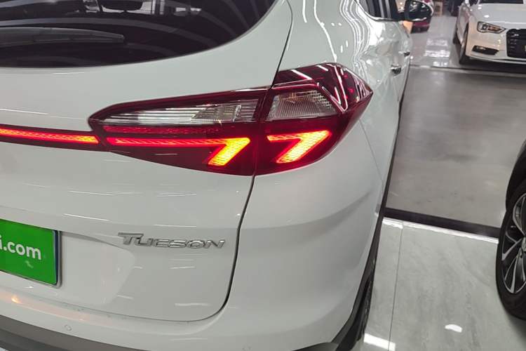 Used Hyundai Tucson 2020 280TGDi Two-Wheel-Drive GLS Smart Connectivity Version China VI Standard Right Rear Taillight
