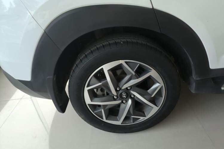 Used Hyundai Tucson 2020 280TGDi Two-Wheel-Drive GLS Fashion Edition China VI Standard Right Rear Wheel Hub
