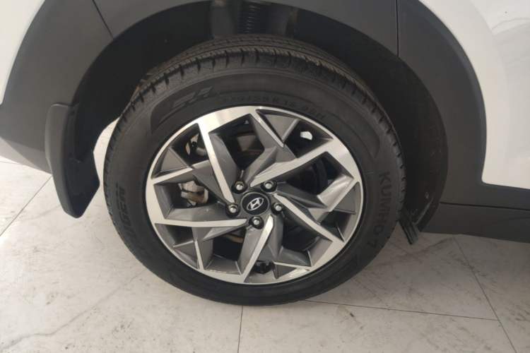 Used Hyundai Tucson 2020 280TGDi Two-Wheel-Drive GLS Smart Connectivity Version China VI Standard Right Rear Wheel Hub