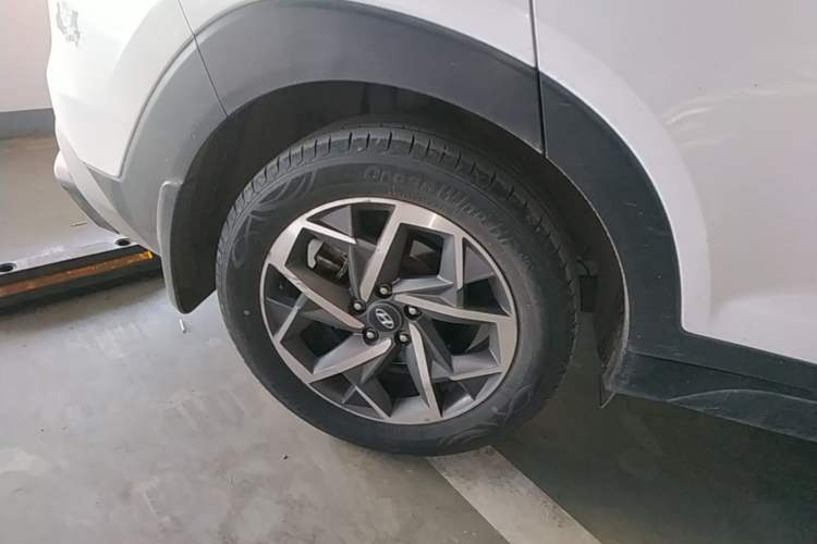 Used Hyundai Tucson 2020 280TGDi Two-Wheel-Drive GLS Fashion Edition China VI Standard Right Rear Wheel Hub