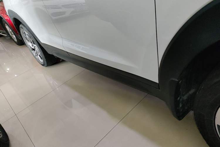 Used Hyundai Tucson 2020 280TGDi Two-Wheel-Drive GLS Fashion Edition China VI Standard Right Side Sill