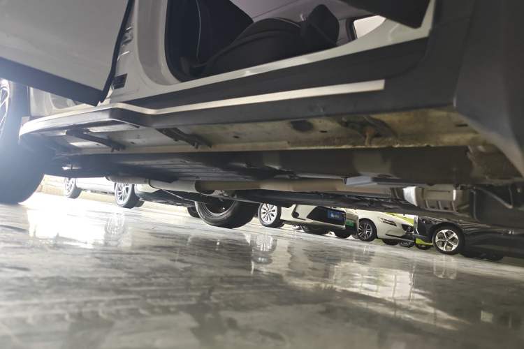 Used Hyundai Tucson 2020 280TGDi Two-Wheel-Drive GLS Fashion Edition China VI Standard Right Side Sill