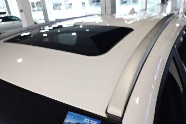 Used Hyundai Tucson 2020 280TGDi Two-Wheel-Drive GLS Smart Connectivity Version China VI Standard Roof