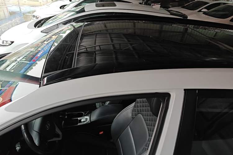 Used Hyundai Tucson 2020 280TGDi Two-Wheel-Drive GLS Fashion Edition China VI Standard Roof