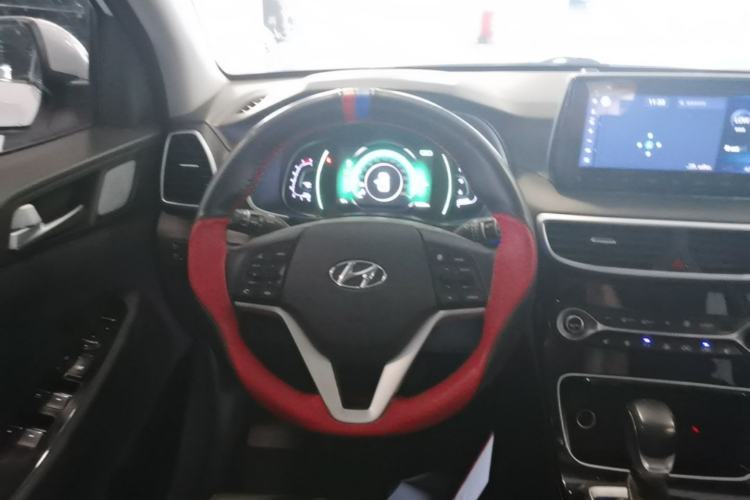 Used Hyundai Tucson 2020 280TGDi Two-Wheel-Drive GLS Smart Connectivity Version China VI Standard Steering Wheel