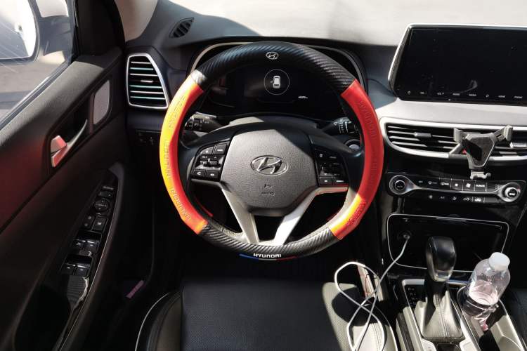 Used Hyundai Tucson 2020 280TGDi Two-Wheel-Drive GL Comfort Edition China VI Standard Steering Wheel