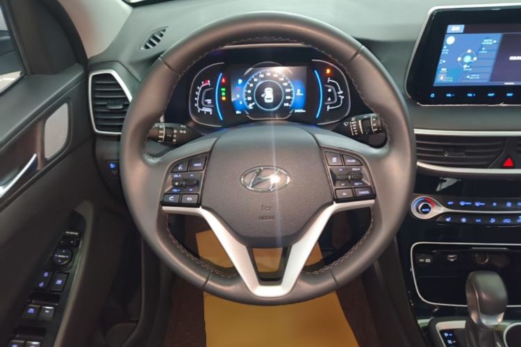 Used Hyundai Tucson 2020 280TGDi Two-Wheel-Drive GLS Smart Connectivity Version China VI Standard Steering Wheel