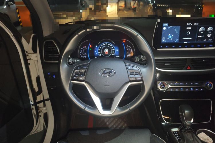 Used Hyundai Tucson 2020 280TGDi Two-Wheel-Drive GLS Smart Connectivity Version China VI Standard Steering Wheel