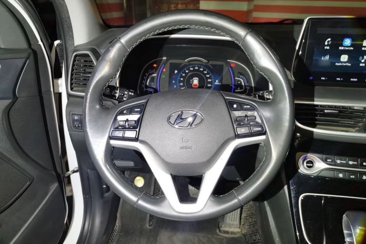 Used Hyundai Tucson 2020 280TGDi Two-Wheel-Drive GLS Fashion Edition China VI Standard Steering Wheel