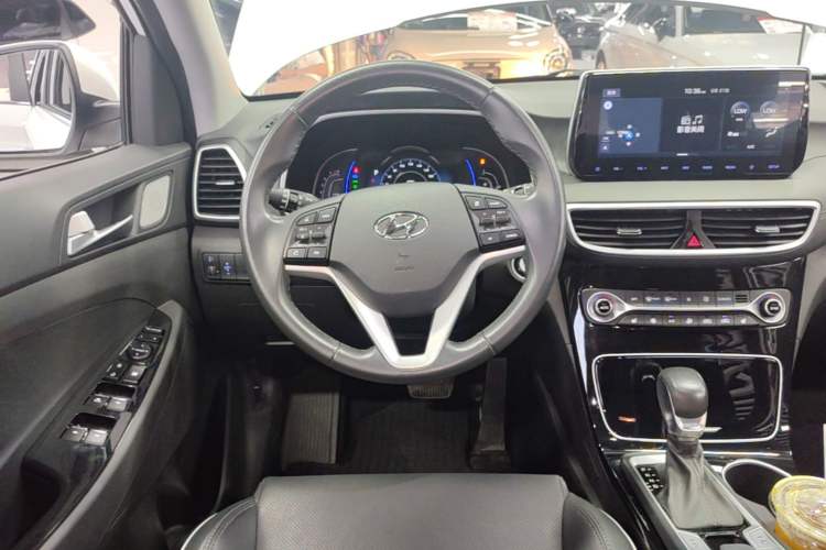 Used Hyundai Tucson 2020 280TGDi Two-Wheel-Drive GLS Smart Connectivity Version China VI Standard Steering Wheel