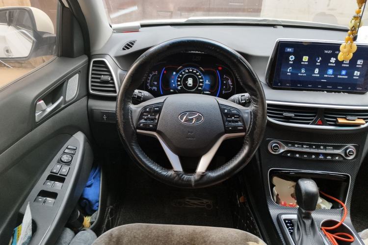 Used Hyundai Tucson 2020 280TGDi Two-Wheel-Drive GLS Smart Connectivity Version China VI Standard Steering Wheel