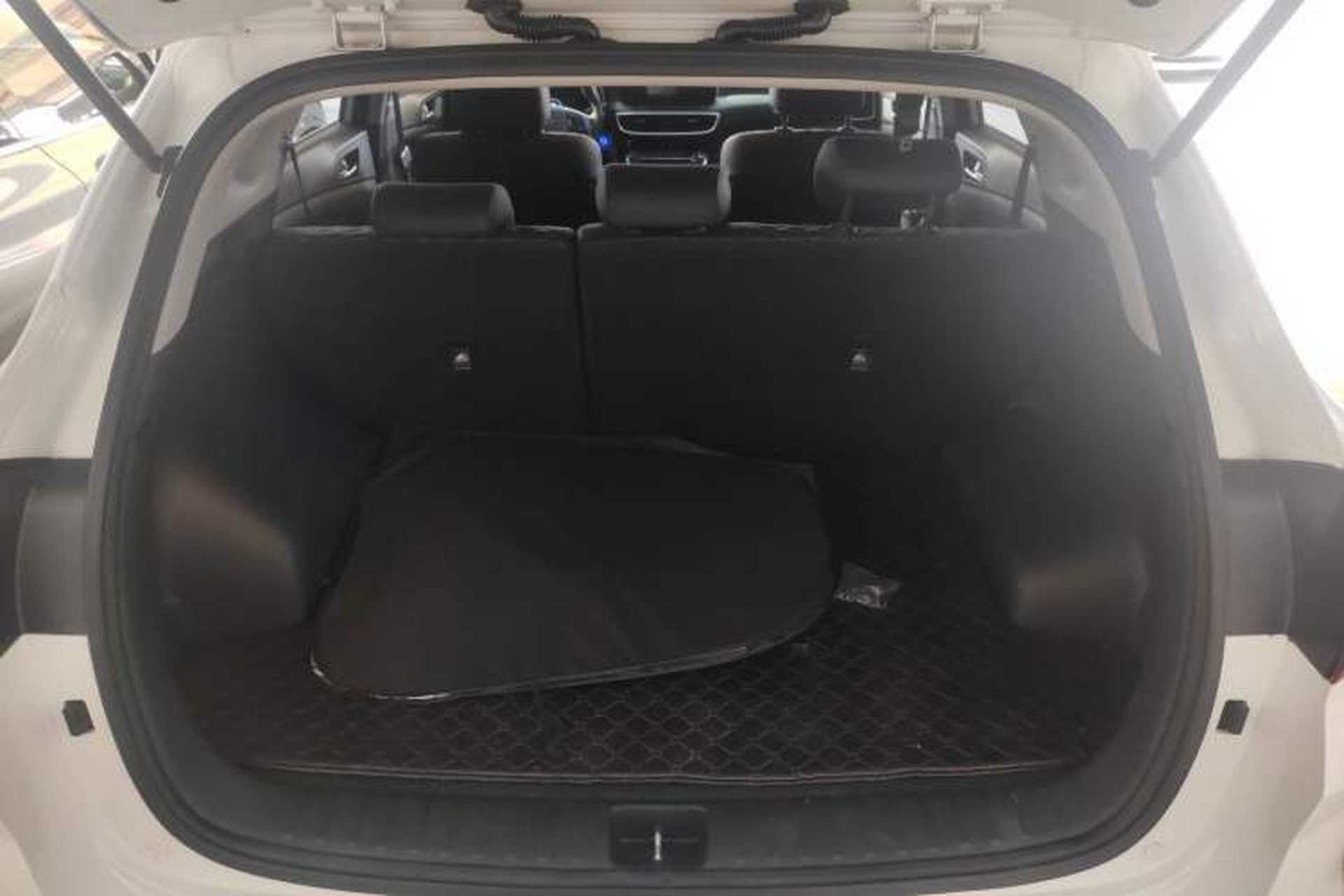 Used Hyundai Tucson 2020 280TGDi Two-Wheel-Drive GLS Smart Connectivity Version China VI Standard Trunk