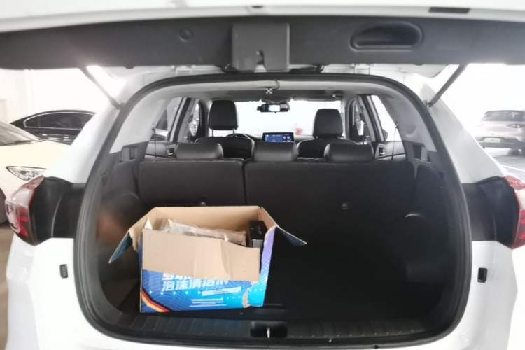 Used Hyundai Tucson 2020 280TGDi Two-Wheel-Drive GLS Smart Connectivity Version China VI Standard Trunk