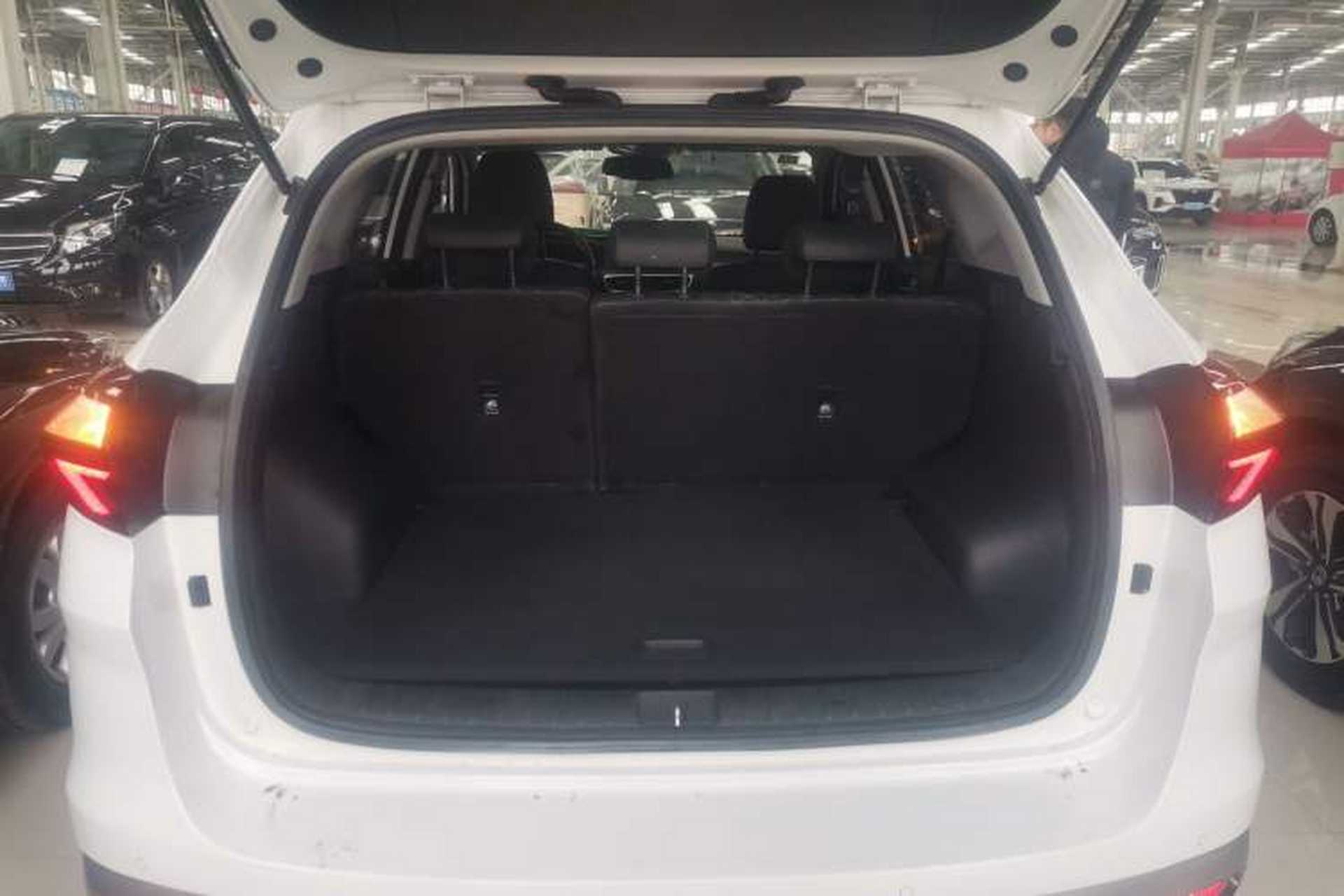 Used Hyundai Tucson 2020 280TGDi Two-Wheel-Drive GLS Smart Connectivity Version China VI Standard Trunk