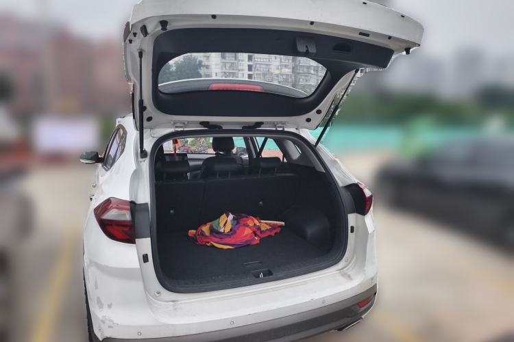 Used Hyundai Tucson 2020 280TGDi Two-Wheel-Drive GLS Smart Connectivity Version China VI Standard Trunk