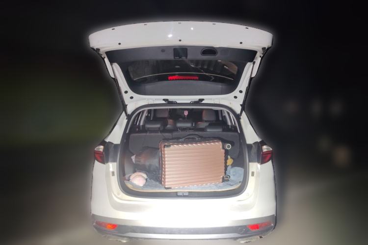 Used Hyundai Tucson 2020 280TGDi Two-Wheel-Drive GLS Smart Connectivity Version China VI Standard Trunk
