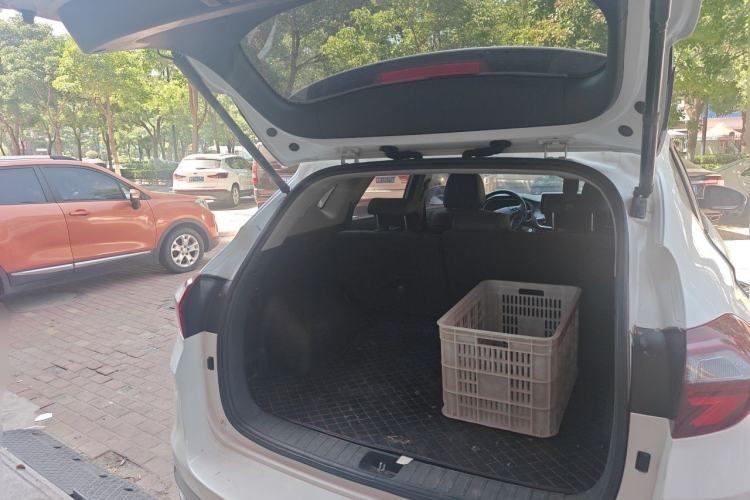 Used Hyundai Tucson 2020 280TGDi Two-Wheel-Drive GLS Fashion Edition China VI Standard Trunk