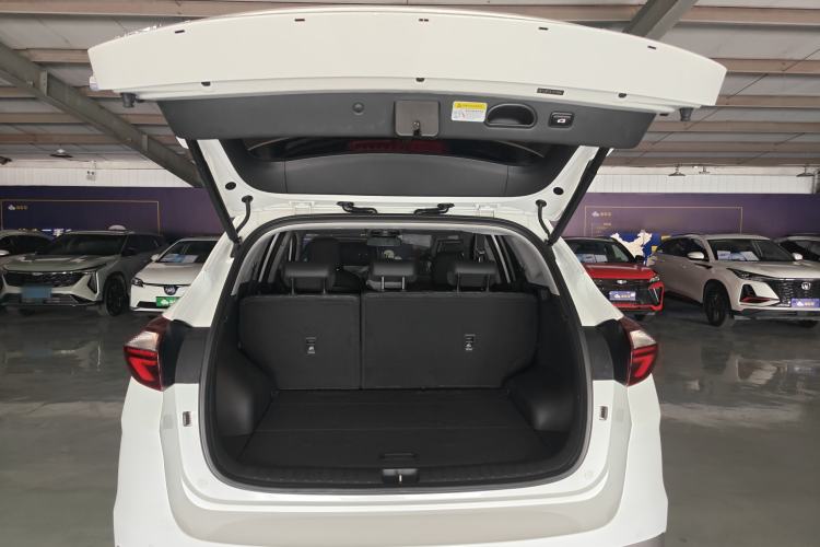 Used Hyundai Tucson 2020 280TGDi Two-Wheel-Drive GLS Fashion Edition China VI Standard Trunk