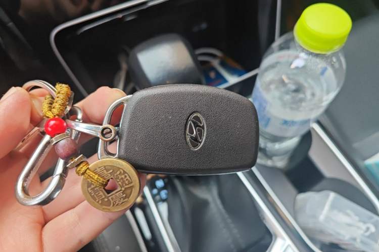 Used Hyundai Tucson 2020 280TGDi Two-Wheel-Drive GLS Fashion Edition China VI Standard Vehicle Key
